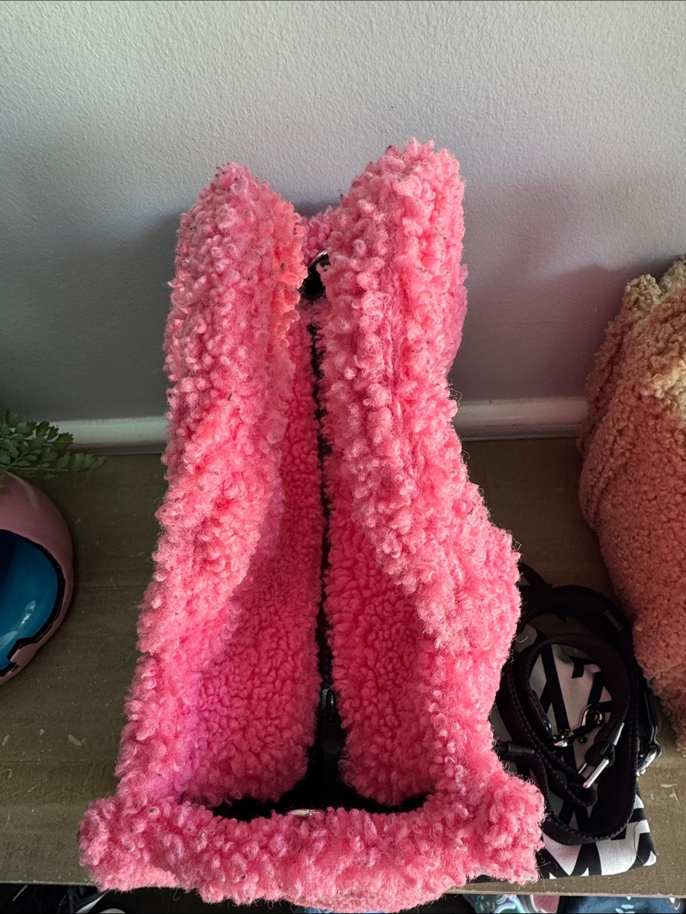 Marc Jacobs Medium Pink Plush Teddy Tote Bag AND Small Tan plush teddy tote bag - Picture 6 of 12